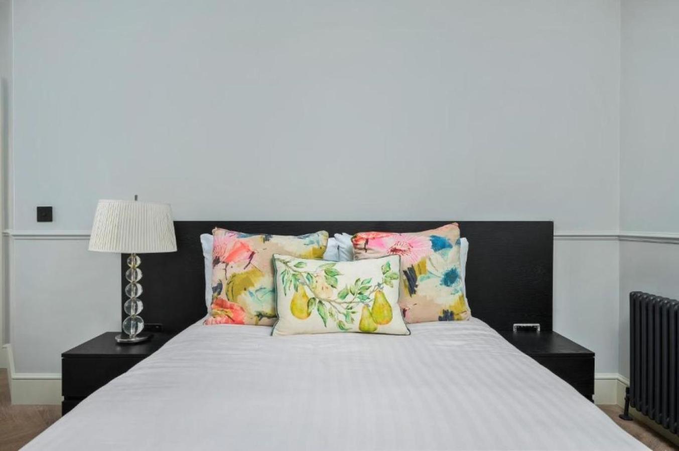 The Turrets, Willesden Appartement Londen