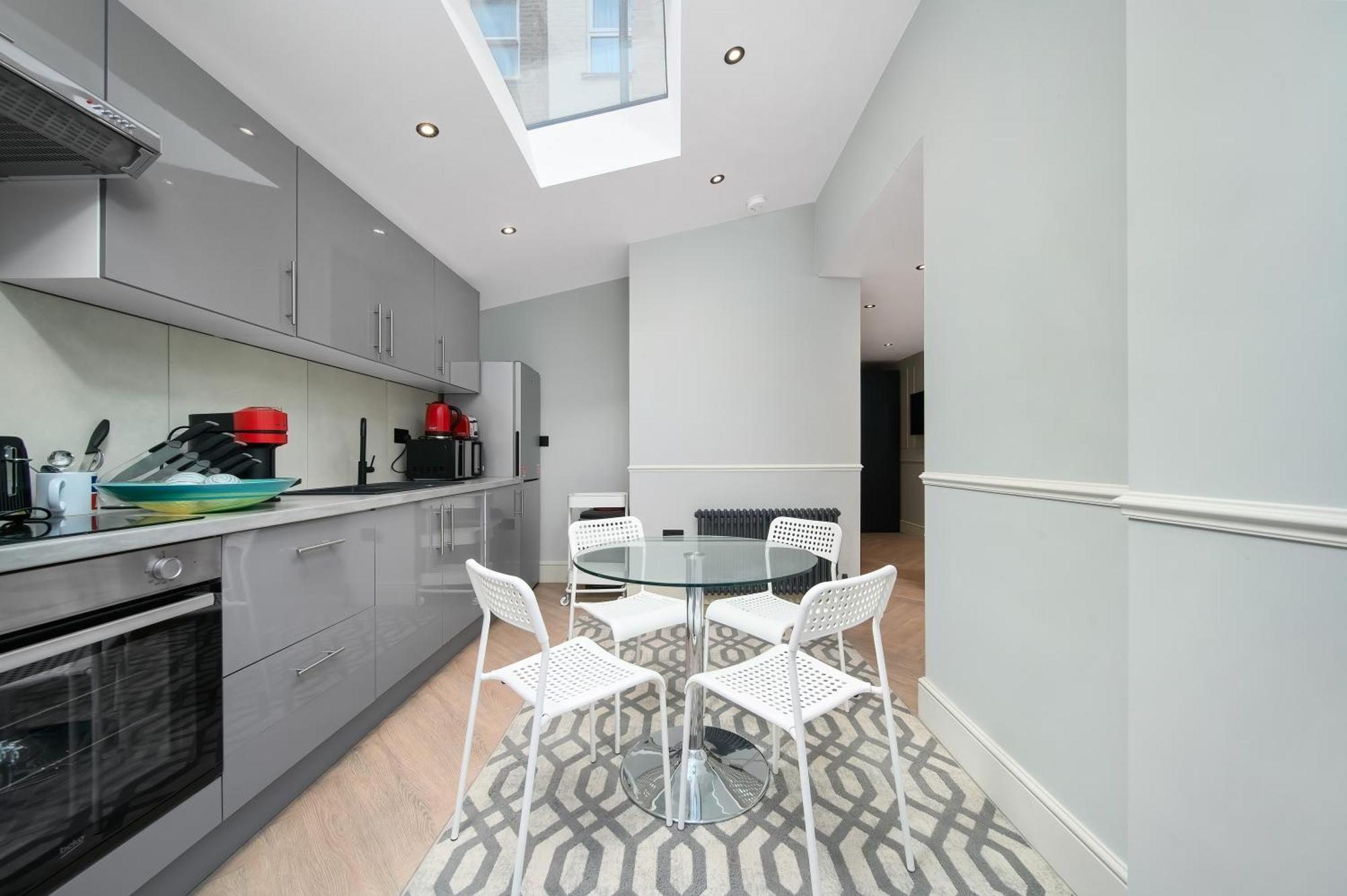 The Turrets, Willesden Appartement