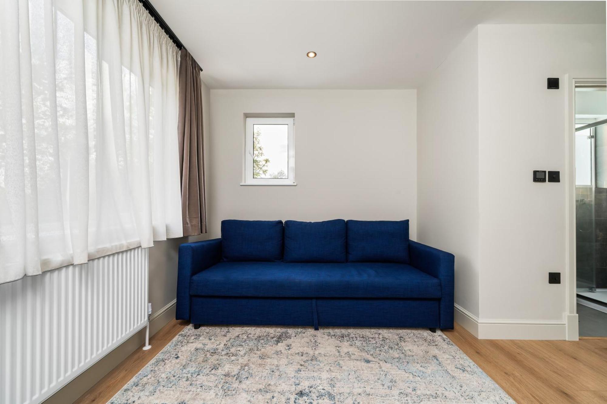 The Turrets, Willesden Appartement