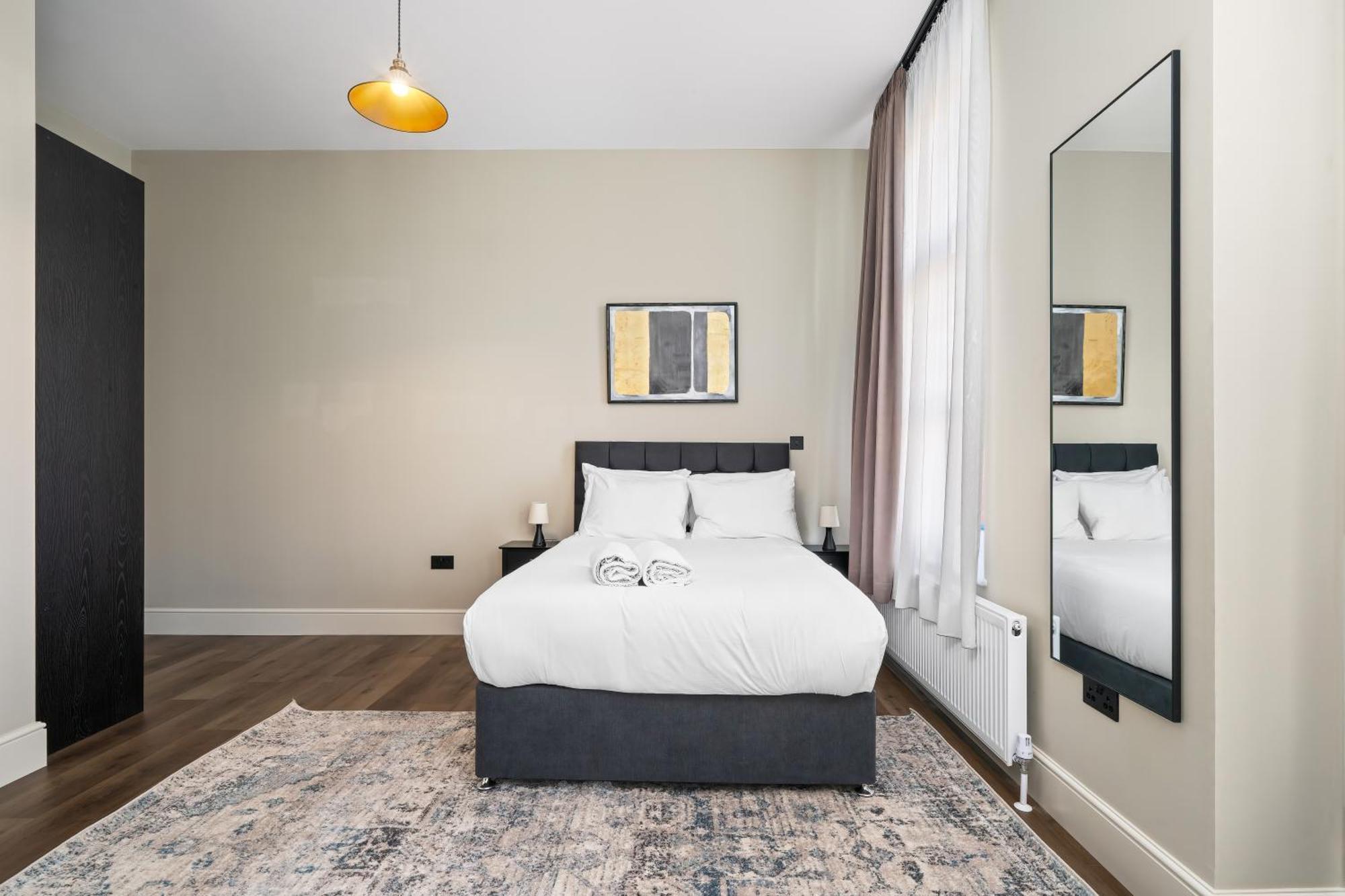The Turrets, Willesden Londen